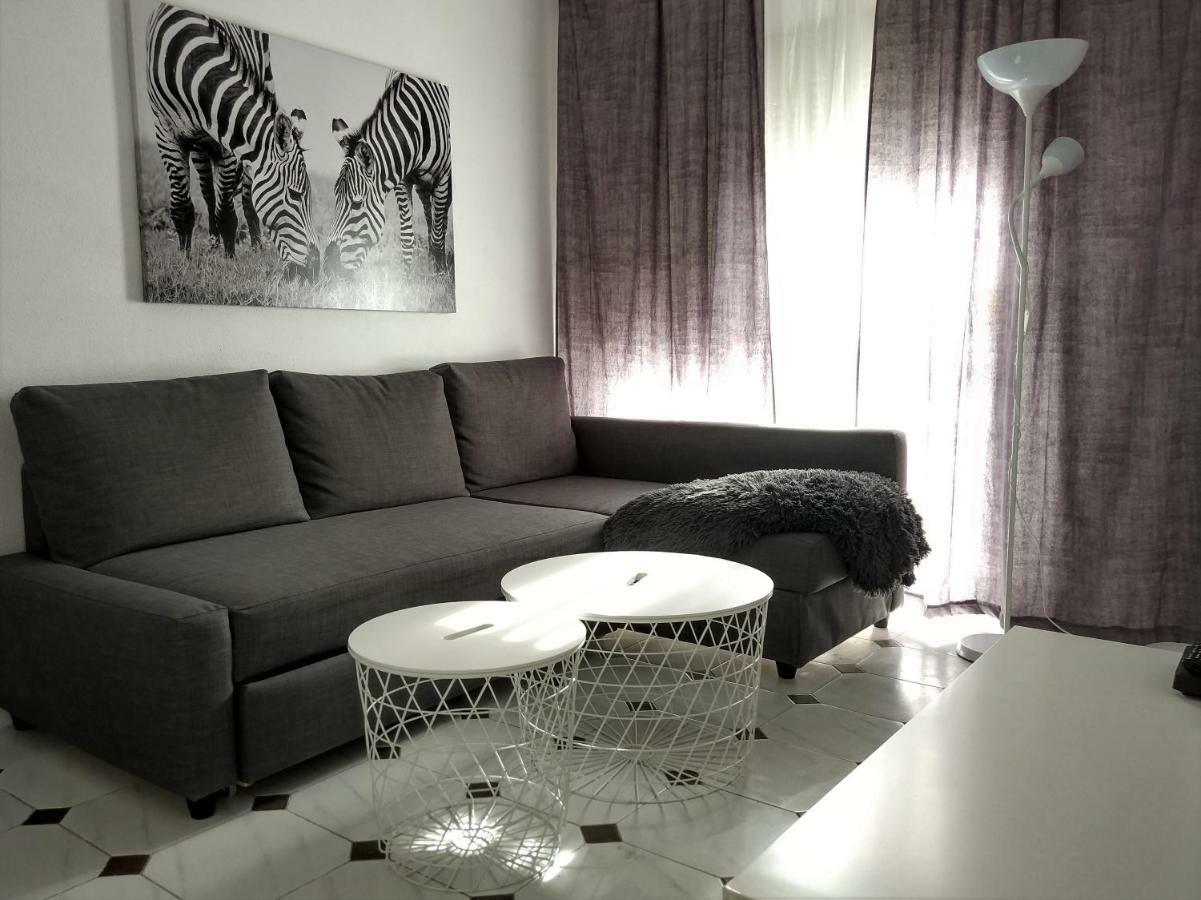 Apartamento Capuchinos Málaga Extérieur photo