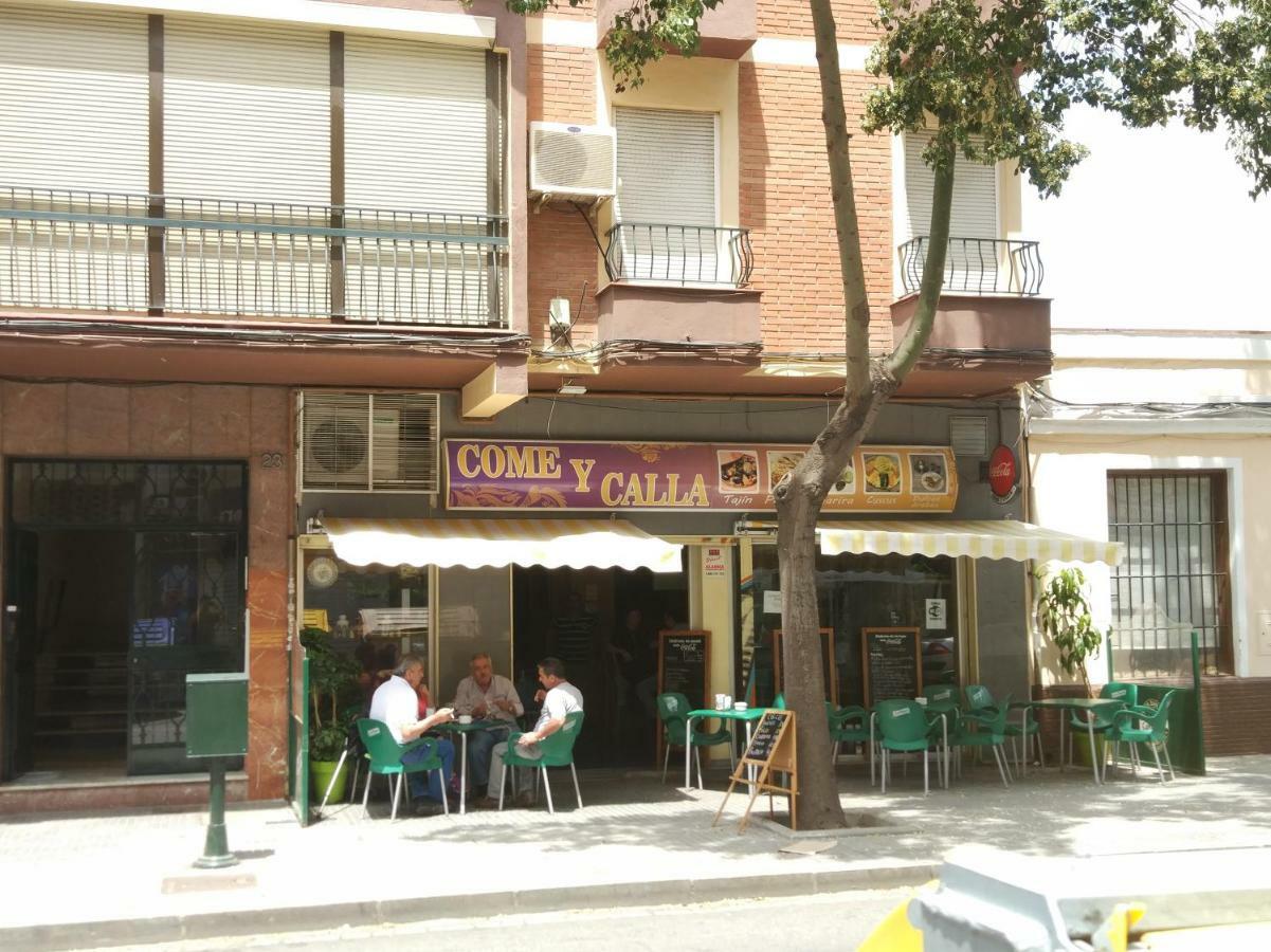 Apartamento Capuchinos Málaga Extérieur photo